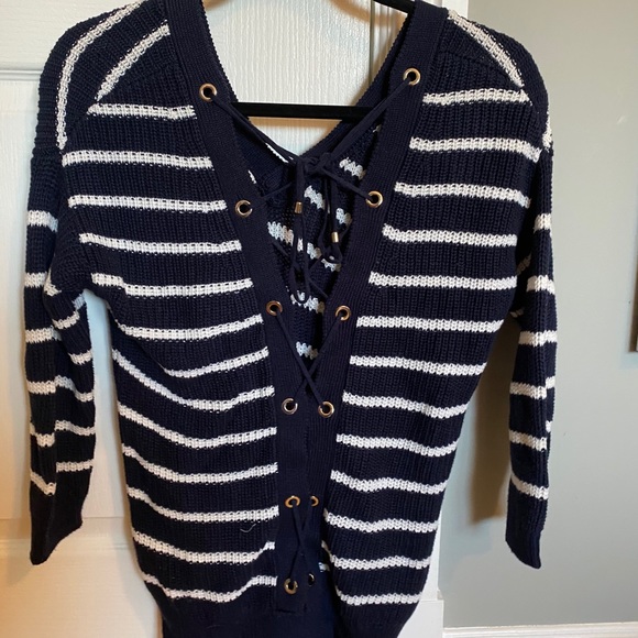 Dynamite sweater - Picture 2 of 2